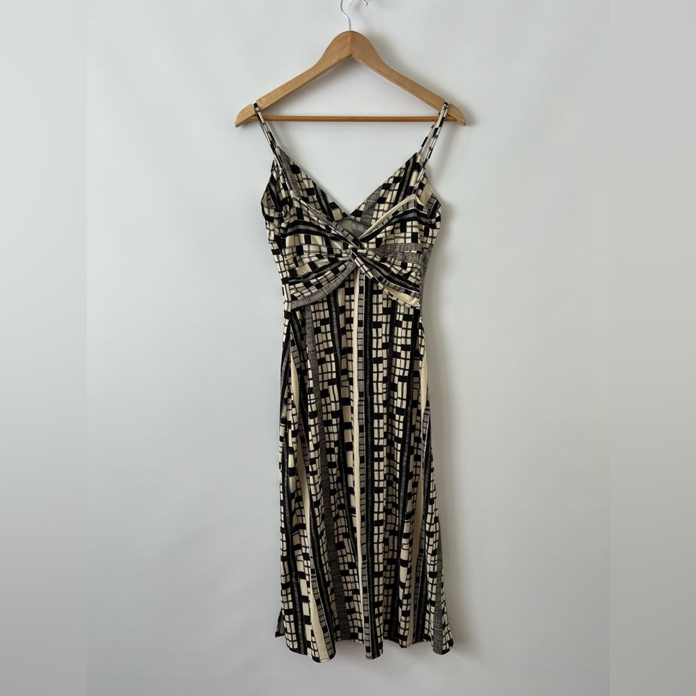 Urban Outfitters Ashley Black Plaid Midi Dress - Picture 6 of 10